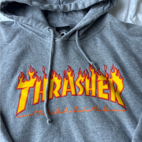 Thrasher Gray Cropped Hoodie Sweatshirt - Picture 2 of 3